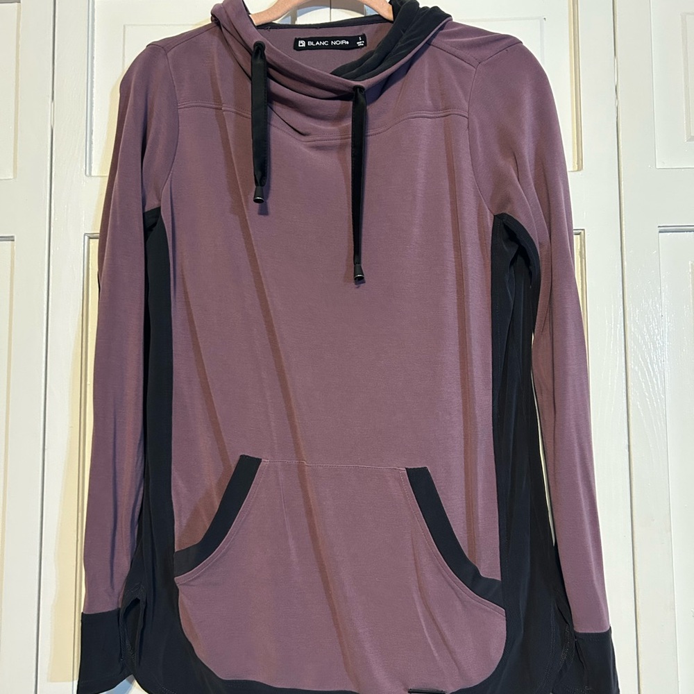 Blanc Noir Two-Tone Hoodie in Plum and Black